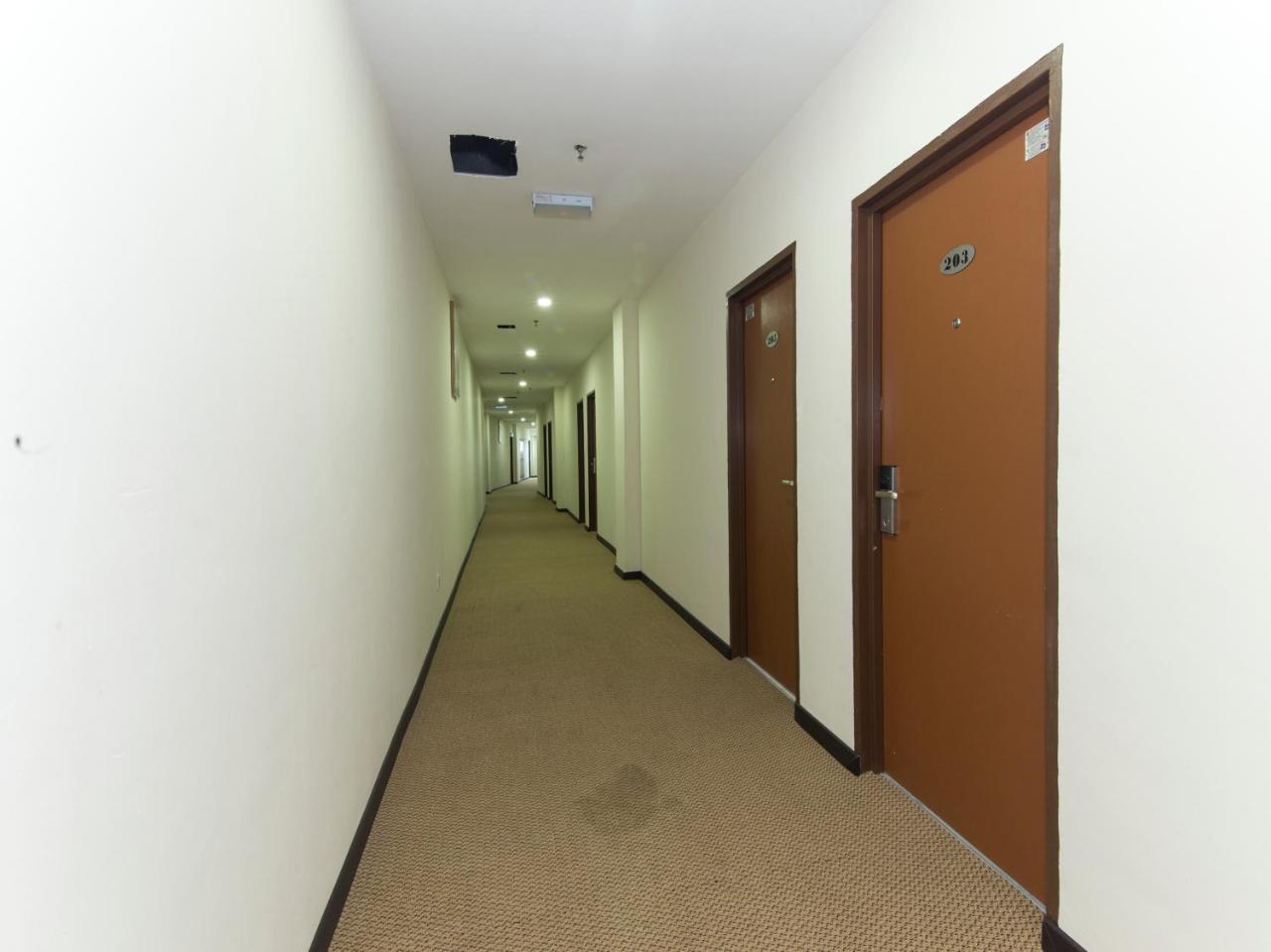 Central Hotel Bahau ภายนอก รูปภาพ